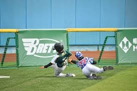 马卡：科莫在冬窗800万欧报价巴萨后卫福特，但是遭到拒绝